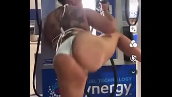 I’ll pump your fuel ️what grade do you use i use premium 93