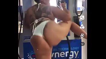 I’ll pump your fuel ️what grade do you use i use premium 93