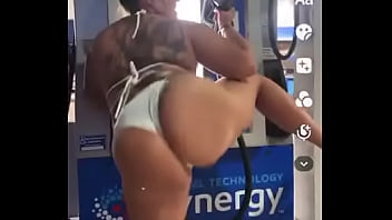 I’ll pump your fuel ️what grade do you use i use premium 93