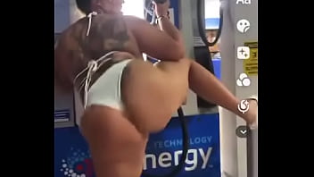 I’ll pump your fuel ️what grade do you use i use premium 93