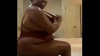 Milf loves to show off assets