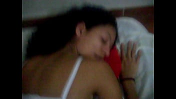 Friend responds to jade's request and puts it deliciously in her pussy