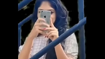 नेटवर्क पर हम किसी भी वस्तु या व्यक्ति और वीडियो खोजें सकते w और नेटवर्क के जरिए हम पसा भी कम सकते हैं