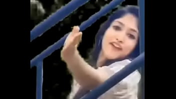 नेटवर्क पर हम किसी भी वस्तु या व्यक्ति और वीडियो खोजें सकते w और नेटवर्क के जरिए हम पसा भी कम सकते हैं