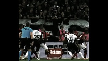 Garro Gostoso Metendo No Vitória thumbnail