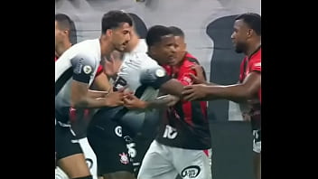 Garro Gostoso Metendo No Vitória thumbnail