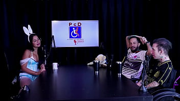 Faz a putaria de verdade gosta do saco grande do pau pra sentir batendo na buceta colocou o plug no cu e o 69 tifany rocha swing cast watch sheer red