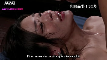 Gostosa casada trai o esposo com novinho legendado