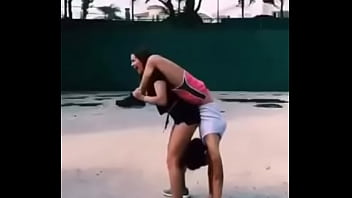 Natalia la puta de todos