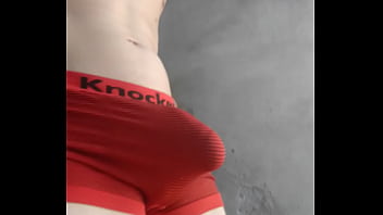 Tocandome solo en boxer Tocandome solo en boxer