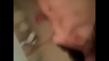 Ariqueña mi novia de arica se graba en la ducha