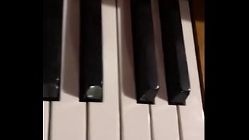 Romantic candlelight piano session on the go ️ whats your favorite piano song #pianomoods #romantic #session