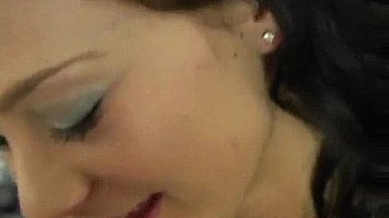 I nut all over her chest