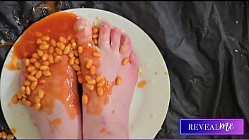 Revealme foot fetish sexy soles & toe sucking delight