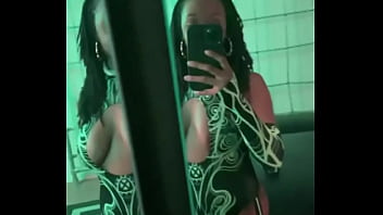 Good morning to all the baddie dommes especially my melanin baddies yours truly is relocating to phoenix arizona nex