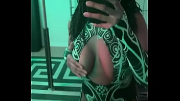 Good morning to all the baddie dommes especially my melanin baddies yours truly is relocating to phoenix arizona nex