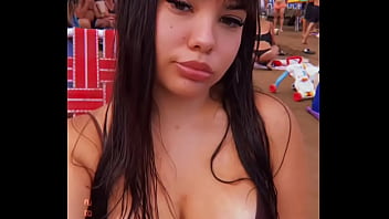 Yop En La Playa thumbnail