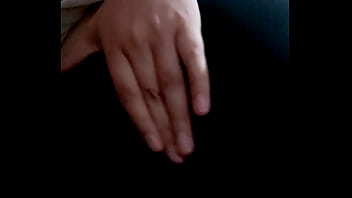 La vecina me da unas mamadas deliciosas