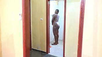 I feel lonely at home my loves i want so much to lower someone to help me again tonight be kind i want so much a good cock right after my bath