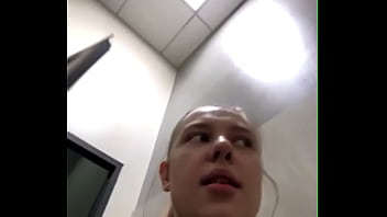 Masturbate and cumming for all in the public