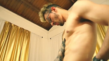 Hardcore Scene With Latina thumbnail