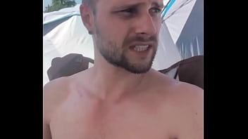 Uptade tu jour qui vient m'aider avec un massage Uptade tu jour qui vient m'aider avec un massage