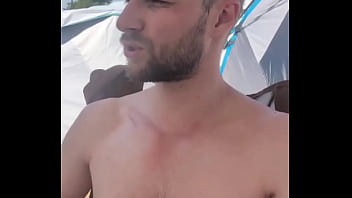 Uptade tu jour qui vient m'aider avec un massage Uptade tu jour qui vient m'aider avec un massage