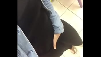 No trabalho passando vontade