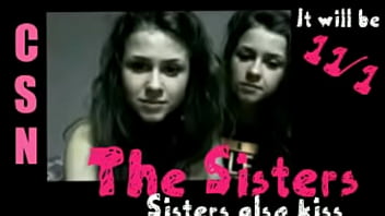 The perfect lesbians kiss