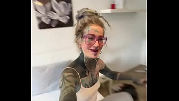 Our airbnb we rented to chill before the race where’s your favorite place to unwind before a big event #prerac