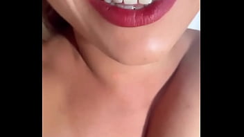 Não sei se já postei esse aqui mas tá uma graça então tá valendo agora posso apagar do celular boa noite