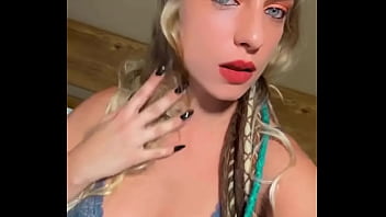 Não sei se já postei esse aqui mas tá uma graça então tá valendo agora posso apagar do celular boa noite