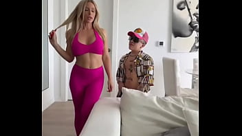 You don't want to miss this video being released today with imtinysmallz at 3pm on my vip of ️