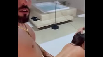 Bella Scopata Con I Miei Fantastici Perversi Amici thumbnail