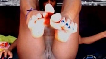 Black cam slut loves to touch her pussy free xxx cam