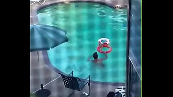 Omg i just met gets naked in my pool