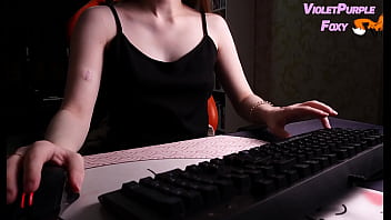 I try not to make any noise while i bring myself to orgasm