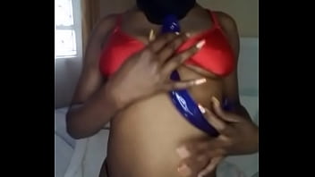 Whore pussy getting to work