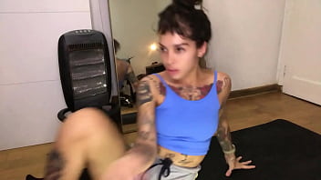 Free pv sexy girl in long video changing clothes masturbating and even doing some yoga hairy armpits sexy Free pv sexy girl in long video changing clothes masturbating and even doing some yoga hairy armpits sexy