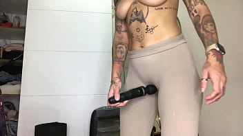 Free pv sexy girl in long video changing clothes masturbating and even doing some yoga hairy armpits sexy