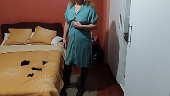 Beautiful sister in law shows off while i jerk off in front of her she loves to show off