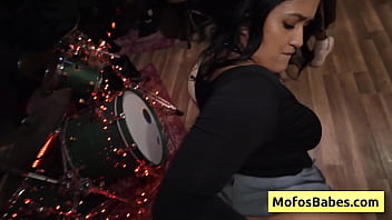 See this horny big tit black haired girl gives nice tit job and reveal her huge naturals See this horny big tit black haired girl gives nice tit job and reveal her huge naturals