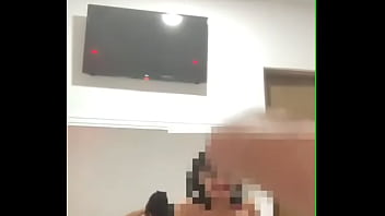 Esmagando o pau dele lovecockcrusch