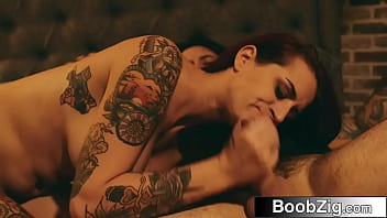 Wild couple fucking like crazy before going to sleep