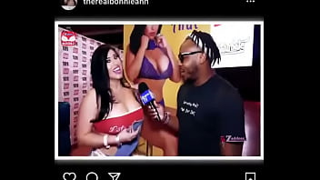 Sexy talk interview at exxxotica expo