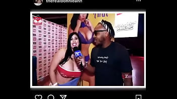 Sexy talk interview at exxxotica expo