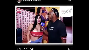 Sexy talk interview at exxxotica expo