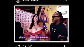 Sexy talk interview at exxxotica expo