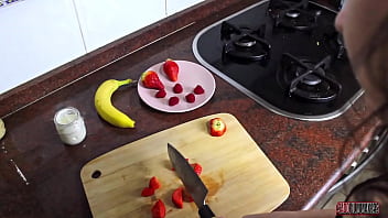 Slut pisses in her fruit bowl and swallows it all