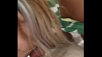 Sexy young white girl licks fundick